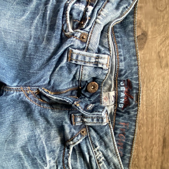 Silver Denim - Picture 3 of 3